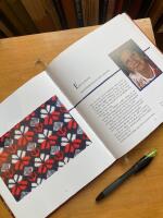 Kreativt Binge. M&ouml;nstersticka efter eget huvud