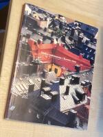 Under tak&aring;sarna i Gamla stan