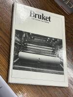 Bruket : Hallsta pappersbruk