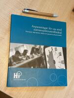 Anpassningar f&ouml;r oss med autismspektrumtillst&aring;nd [Elektronisk resurs]  : intervjuer med elever, l&auml;rare  och personal p&aring; gymnasiet