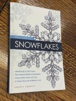 Field Guide to Snowflakes