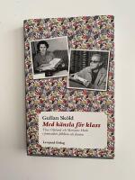 Med k&auml;nsla f&ouml;r klass : Thea Oljelund och Marianne H&ouml;&ouml;k i femtiotalets folkhem och finrum