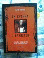 En kvinna i b&auml;rnsten