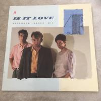 Is it love (12"-maxisingel)