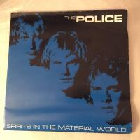 Spirits in the material world (Posteromslag)