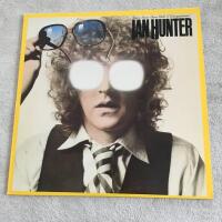 You're never alone with a schizophrenic