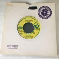 Private number / Somebody's nobody