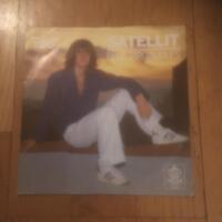 Satellit 