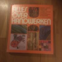 Alles over handwerken - Breien-haken. Macrame, Frivolite, Naaien weven, batikken, kantklossen, borduren und andere technieken