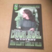 A Sherlock Holmes / Lucy James Story : the Crown Jewel Mystery