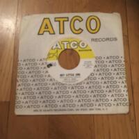  Hey little one / When you love someone