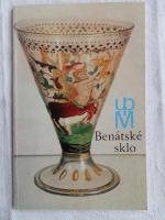 Ben&aacute;tsk&eacute; sklo v ?eskoslovensk&yacute;ch sb&iacute;rk&aacute;ch - (tjeckiskt glas)