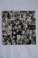 Telefonen 100 &aring;r : design och kommunikation : Nationalmuseum, Stockholm 5 maj-27 juni 1976