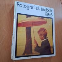 Fotografisk &aring;rsbok 1966