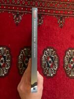 I dödsskuggans dal (Theos ockulta kuriositeter)