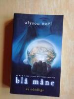 Bl&aring; m&aring;ne (R4G7)