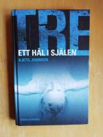 Ett h&aring;l i sj&auml;len (R1B5)