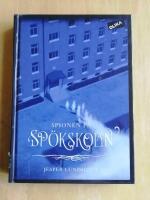 Spionen p&aring; sp&ouml;kskolan (R2P8)