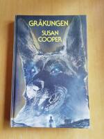 Gr&aring;kungen (R2P10)