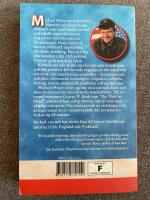 Korkade vita m&auml;n : och andra billiga svepsk&auml;l f&ouml;r tillst&aring;ndet i nationen