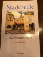 Stadsbruk : ess&auml;er till stadens f&ouml;rsvar