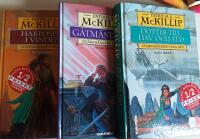 Stj&auml;rnb&auml;raren fr&aring;n Hed - I - III : Harpospel i vinden / Dotter till hav och eld / G&aring;tm&auml;staren