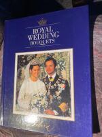 Royal wedding bouquets : brudbuketter p&aring; kungligt vis