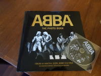 ABBA : the photo book (deluxeutg&aring;va)