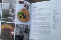 &Auml;T ISTANBUL : En resa till hj&auml;rtat av det turkiska k&ouml;ket