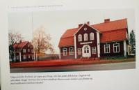 Svenska hus-Landsbygdens arkitektur-fr&aring;n bondesamh&auml;lle till industrialism