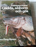 Gädda, aborre och gös : insjöfiskarens handbok