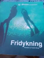 Fridykning : SSDF l&auml;robok i fridykning