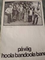 p&aring; v&auml;g hoola bandoola band