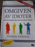 Omgiven av idioter