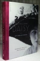 Hon kallades Daisy : att finna en farmor