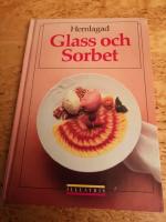 Hemlagad glass och sorbet