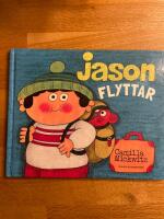 Jason flyttar