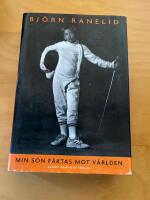 Min son f&auml;ktas mot v&auml;rlden