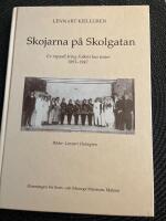 Skojarna p&aring; Skolgatan : en rapsodi kring Folkets hus teater 1893-1947