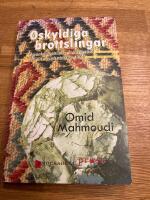 Oskyldiga brottslingar : &ouml;gonblicksbilder fr&aring;n Kabul och en evighetsl&aring;ng flykt
