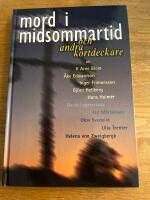 Mord i midsommartid och andra kortdeckare