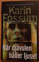 N&auml;r dj&auml;vulen h&aring;ller ljuset