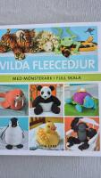 Vilda fleecedjur - med m&ouml;nsterark i full skala