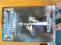 Sv&auml;rdet i stenen bok 1-4 Den kung som &auml;r och som ska komma