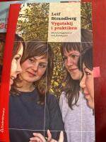 Vygotskij i praktiken : bland pluggh&auml;star och fusklappar