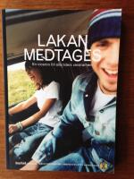 STF:s &aring;rsbok 2004, Lakan medtages