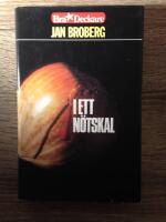 I ett n&ouml;tskal - antalogi