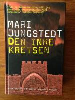 Den inre kretsen : [kriminalroman]