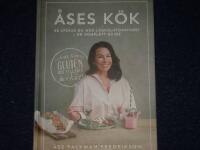 &Aring;ses k&ouml;k - s&aring; lyckas du med l&aring;gkolhydratkost - en komplett guide
