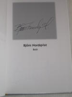 Proffsboken - Fr&aring;n Nacka till Brolin Denna bibliofilpplaga utges av Sportf&ouml;rlaget/Idrottsbolaget i en upplaga av 500 signerade exemplar. Detta &auml;r nr 90.